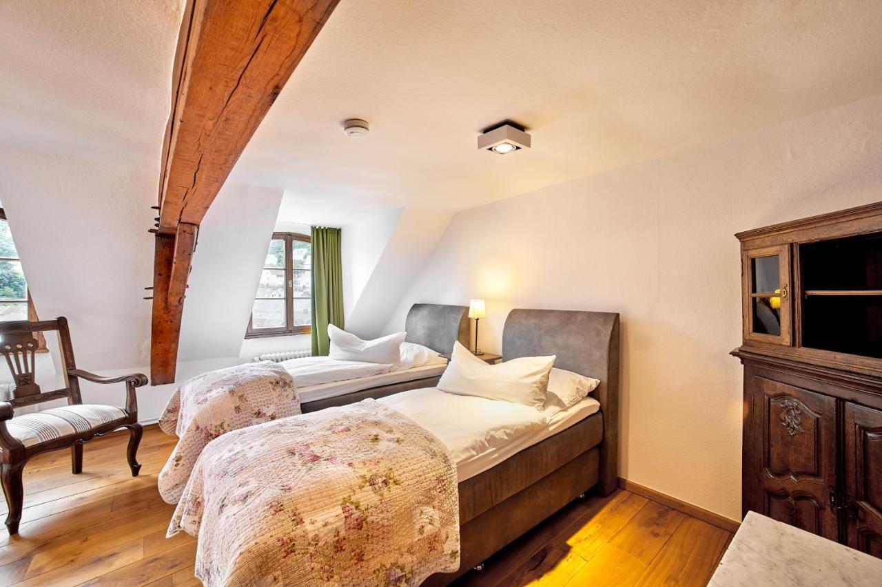 Quellenhof - Wohnen Im Denkmal - Wohnung "Burg" Blankenheim  Eksteriør billede